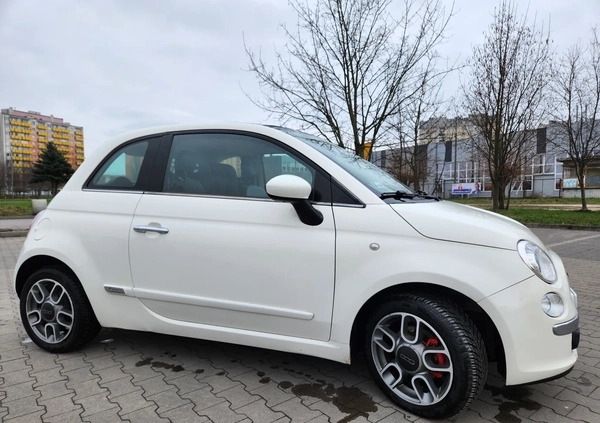 Fiat 500 cena 26900 przebieg: 153000, rok produkcji 2008 z Radom małe 37